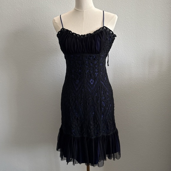 Betsey Johnson Dresses & Skirts - Betsey Johnson Lace Black|Royal Blue Midi Dress Size 6